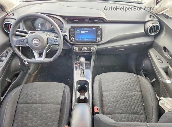 3N1CP5CV1PL478392 2023 NISSAN KICKS White Вид панелі приладів