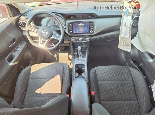 3N1CP5CV1PL533729 2023 NISSAN KICKS Красный Вид панели приборов