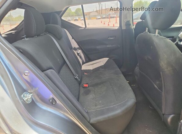 3N1CP5CV1PL556024 2023 NISSAN KICKS Gray Вид задньої частини салону