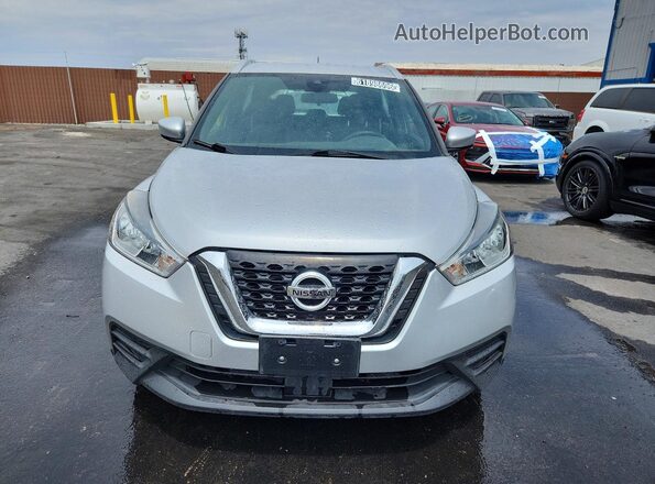 3N1CP5CV2LL517730 2020 NISSAN KICKS Серебряный Вид спереди