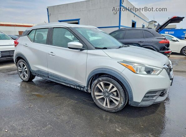 3N1CP5CV2LL517730 2020 NISSAN KICKS Серебряный Передняя правая четверть
