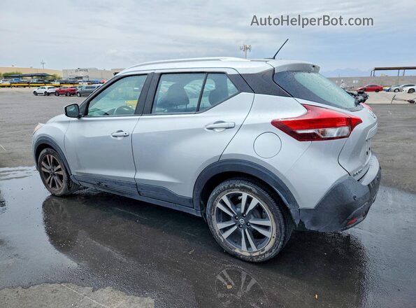 3N1CP5CV2LL517730 2020 NISSAN KICKS Серебряный Задняя левая четверть