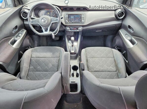 3N1CP5CV2LL517730 2020 NISSAN KICKS Серебряный Вид панели приборов