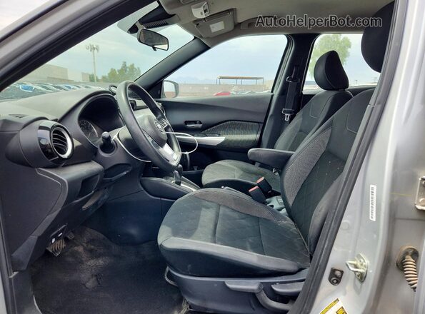 3N1CP5CV2LL517730 2020 NISSAN KICKS Серебряный Вид салона спереди