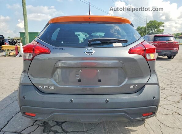 3N1CP5CV2LL551778 2020 NISSAN KICKS Two Tone Widok z tyłu