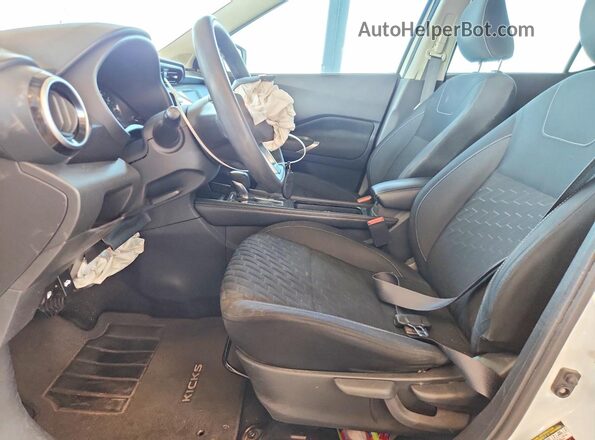 3N1CP5CV2ML506812 2021 NISSAN KICKS White Vista interior delantera