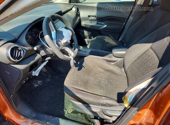 3N1CP5CV2ML543469 2021 NISSAN KICKS Оранжевый Вид салона спереди