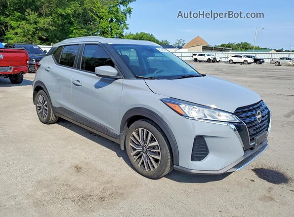 3N1CP5CV2PL546943 2023 NISSAN KICKS Gray Delantero derecho