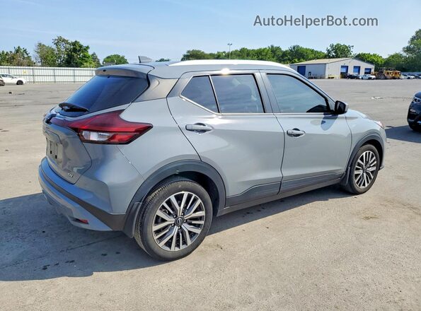 3N1CP5CV2PL546943 2023 NISSAN KICKS Gray Trasero derecho