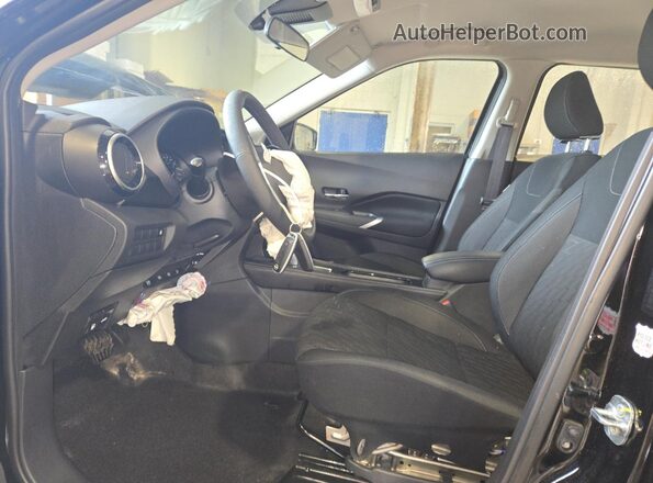 3N1CP5CV2SL508198 2025 NISSAN KICKS Black 
