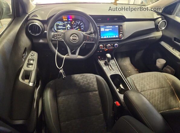 3N1CP5CV3RL529846 2024 NISSAN KICKS Gray Вид панелі приладів