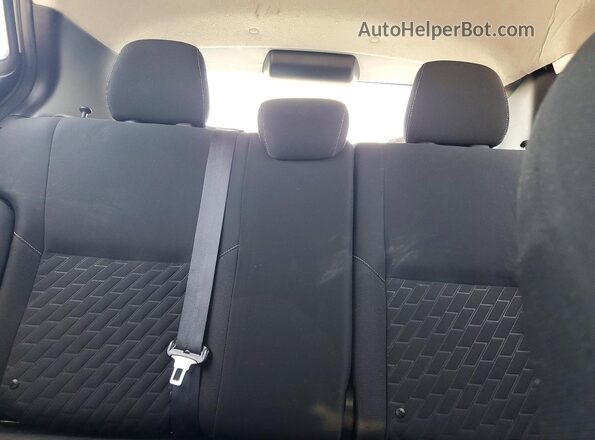 3N1CP5CV4ML523515 2021 NISSAN KICKS White Rear seats view