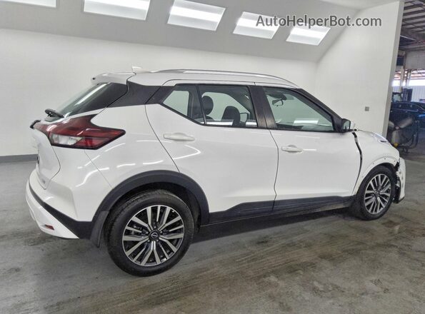 3N1CP5CV4NL505775 2022 NISSAN KICKS White Trasero derecho