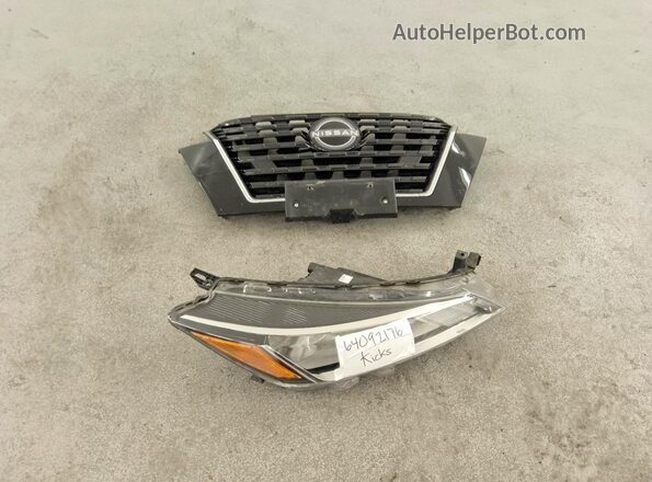 3N1CP5CV4NL505775 2022 NISSAN KICKS White Vista de la etiqueta del VIN