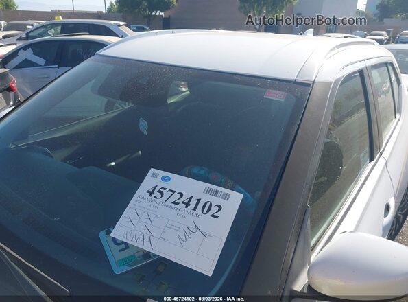 3N1CP5CV4PL512728 2023 NISSAN KICKS White 
