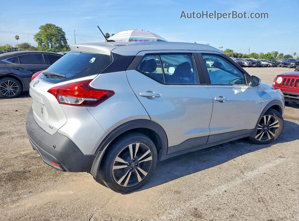 3N1CP5CV5LL486232 2020 NISSAN KICKS Silver Задня права чверть