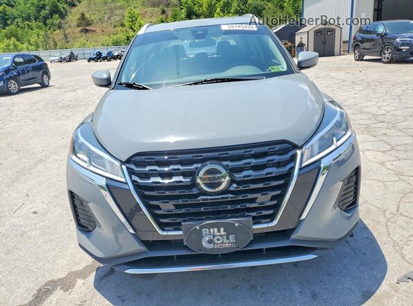 3N1CP5CV5ML497930 2021 NISSAN KICKS Серый Вид спереди