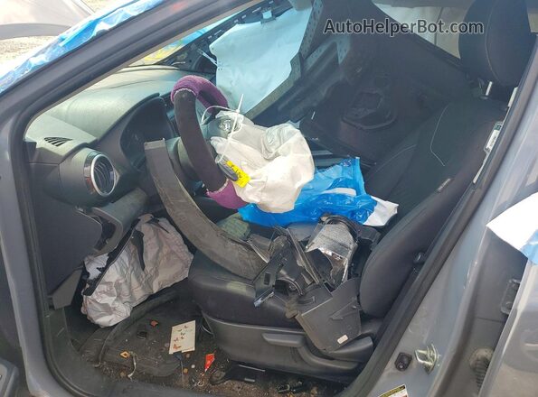 3N1CP5CV5ML498981 2021 NISSAN KICKS Gray Vista interior delantera