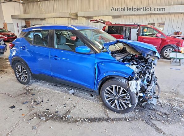 3N1CP5CV5ML524964 2021 NISSAN KICKS Blue Delantero derecho