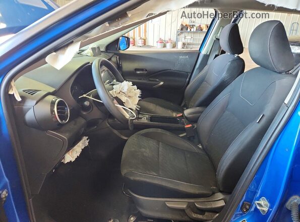 3N1CP5CV5ML524964 2021 NISSAN KICKS Blue Vista interior delantera