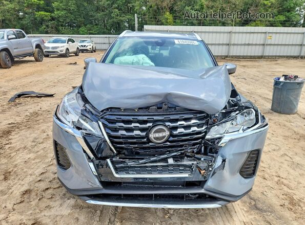 3N1CP5CV5PL524970 2023 NISSAN KICKS Серый Вид спереди