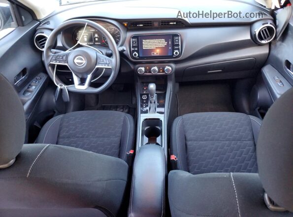 3N1CP5CV5RL569944 2024 NISSAN KICKS Black წინა პანელის ხედი