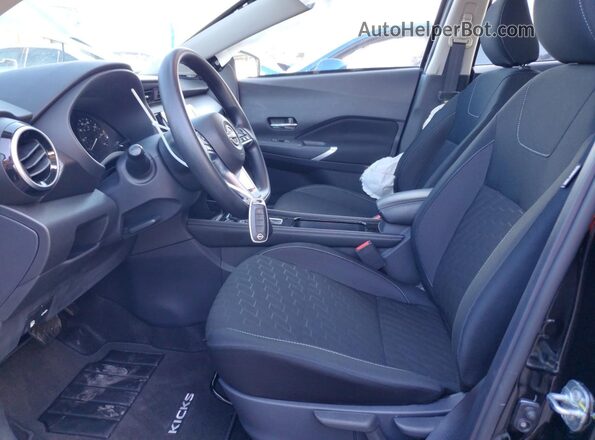 3N1CP5CV5RL569944 2024 NISSAN KICKS Black წინა სალონის ხედი