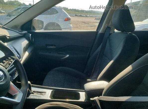 3N1CP5CV6ML521409 2021 NISSAN KICKS Silver წინა სალონის ხედი
