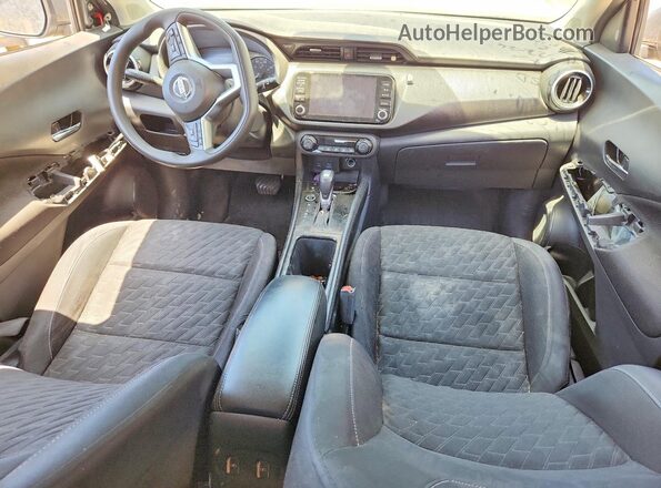 3N1CP5CV7ML553933 2021 NISSAN KICKS Gray Առջևի վահանակի տեսք