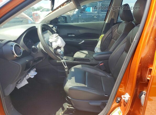 3N1CP5CV7PL512822 2023 NISSAN KICKS Orange Սալոնի դիմացի տեսք