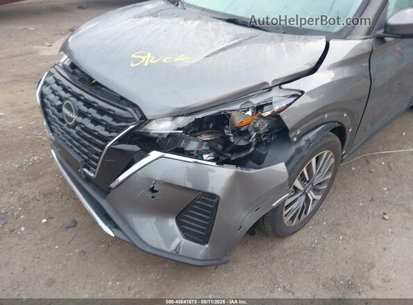 3N1CP5CV7PL562524 2023 NISSAN KICKS Gray Դիմացի տեսք