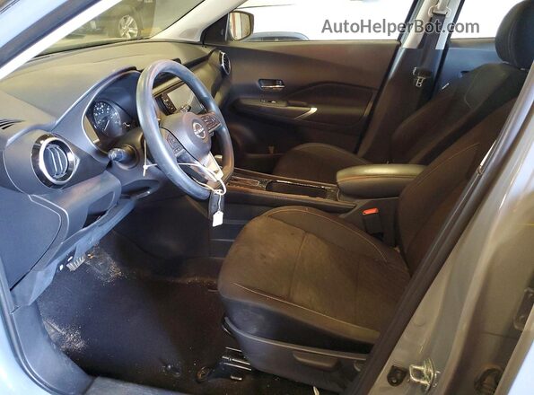 3N1CP5CV7RL557228 2024 NISSAN KICKS Gray Widok wnętrza z przodu