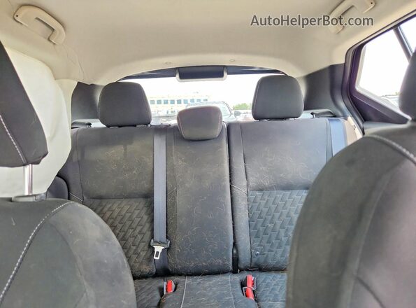 3N1CP5CV8ML512355 2021 NISSAN KICKS Gray Widok tylnych siedzeń