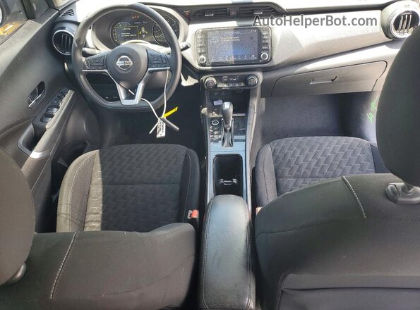 3N1CP5CV8ML561233 2021 NISSAN KICKS Серый Вид панели приборов