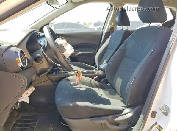 3N1CP5CV8PL538555 2023 NISSAN KICKS White Vista interior delantera