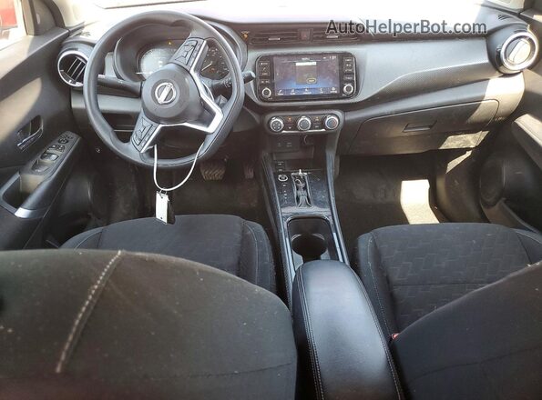 3N1CP5CV8RL480997 2024 NISSAN KICKS Red Вид панелі приладів