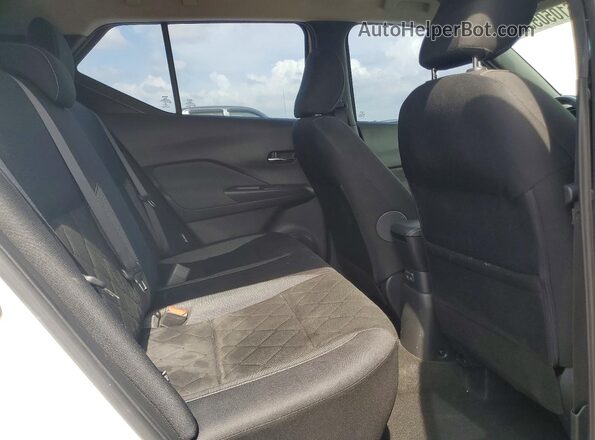 3N1CP5CV9LL519197 2020 NISSAN KICKS Белый Вид задних сидений