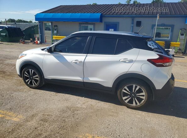3N1CP5CV9LL521998 2020 NISSAN KICKS White Trasero izquierdo