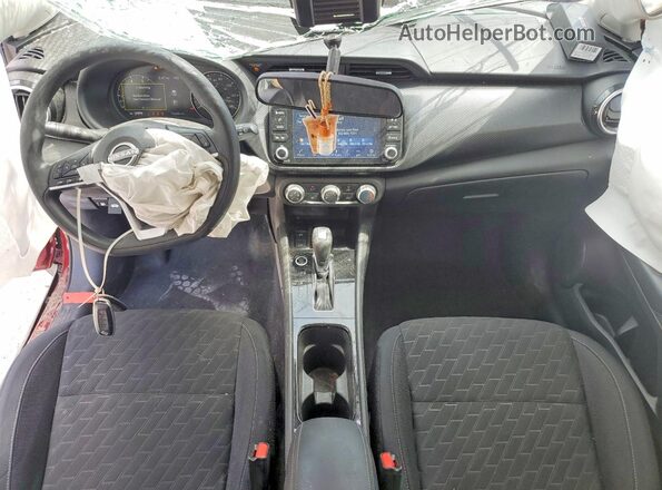 3N1CP5CV9RL545761 2024 NISSAN KICKS Burgundy Vista del salpicadero