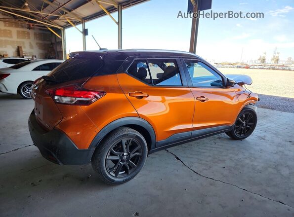 3N1CP5CVXLL529642 2020 NISSAN KICKS Оранжевый Задняя правая четверть