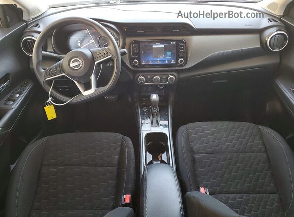 3N1CP5CVXPL527671 2023 NISSAN KICKS Gray Vista del salpicadero