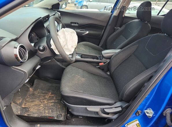 3N1CP5CVXPL536967 2023 NISSAN KICKS Blue Vista interior delantera
