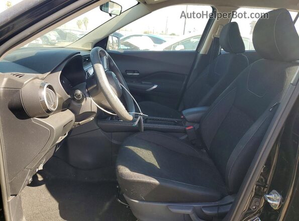 3N1CP5CVXPL569757 2023 NISSAN KICKS Черный Вид салона спереди