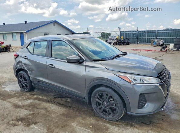 3N1CP5CVXPL571993 2023 NISSAN KICKS Серый Передняя правая четверть