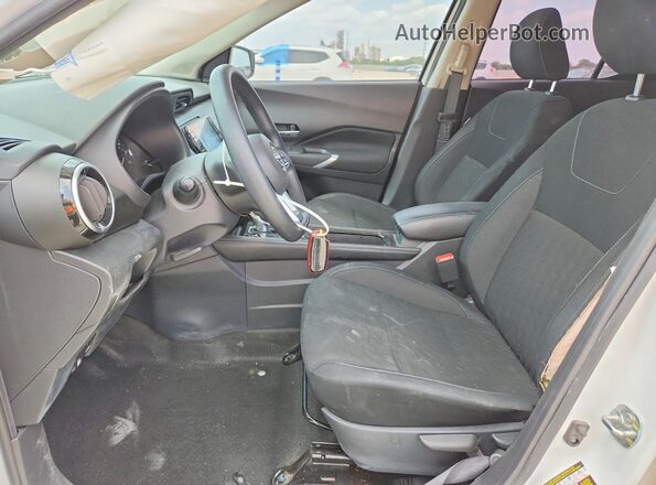 3N1CP5CVXRL493797 2024 NISSAN KICKS White Widok wnętrza z przodu