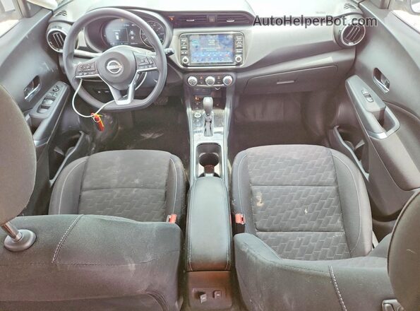 3N1CP5CVXRL493797 2024 NISSAN KICKS White Widok deski rozdzielczej
