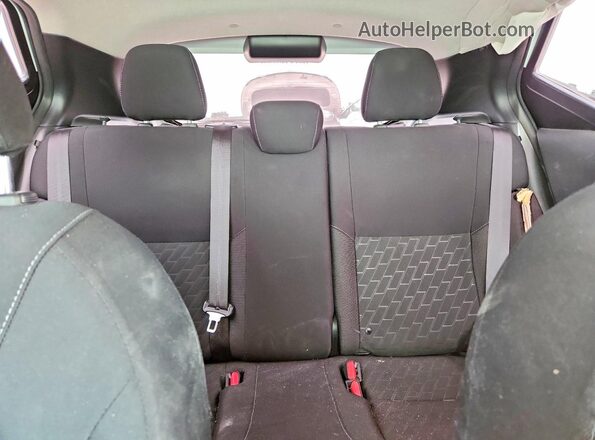 3N1CP5CVXRL493797 2024 NISSAN KICKS White Widok tylnych siedzeń