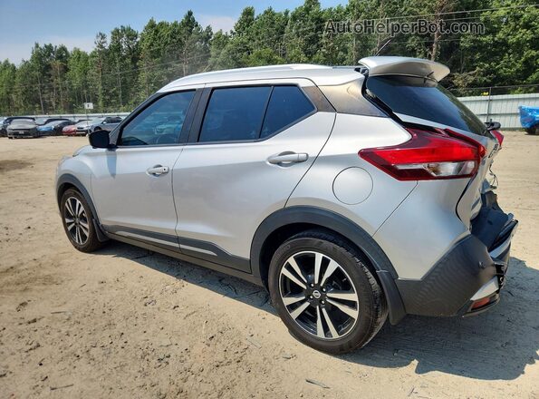 3N1CP5DV0LL542429 2020 NISSAN KICKS Серебряный Задняя левая четверть