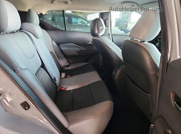 3N1CP5DV0ML477356 2021 NISSAN KICKS Gray Vista interior trasera