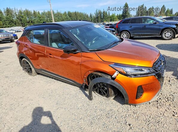 3N1CP5DV1PL498253 2023 NISSAN KICKS Оранжевый Передняя правая четверть